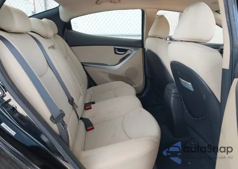 2013 Hyundai Elantra Gls z USA, uszkodzony, nr VIN KMHDH4AE9DU664481